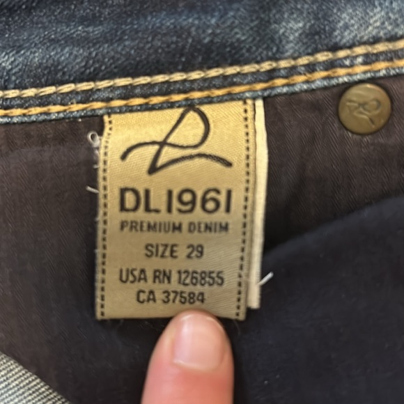DL1961 Premium Denim Cindy Slim Bootcut - Picture 4 of 6